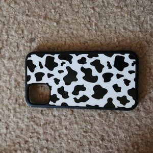 IPhone 11 cow case